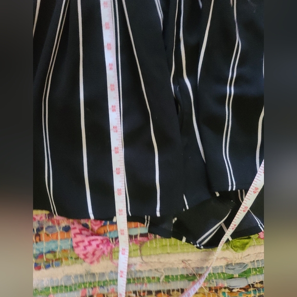 Black striped romper  Xl - Picture 10 of 12